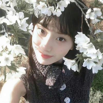 女学生和亨利先生